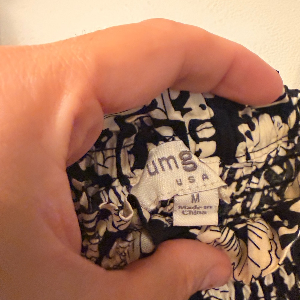 Umgee Black and Cream Floral Paisley Maxi Sundress - Picture 7 of 8
